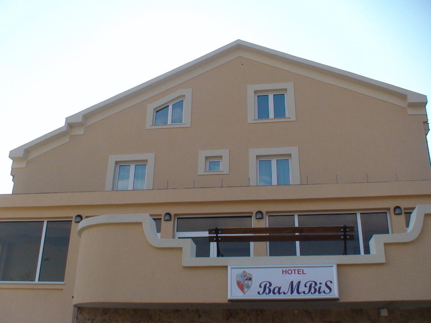 Mali Hotel Bambis Podgorica Exterior photo